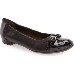 Attilio Giusti Leombruni Cap Toe Ballet Flats Sz 6